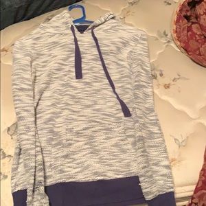 No boundaries hoodie